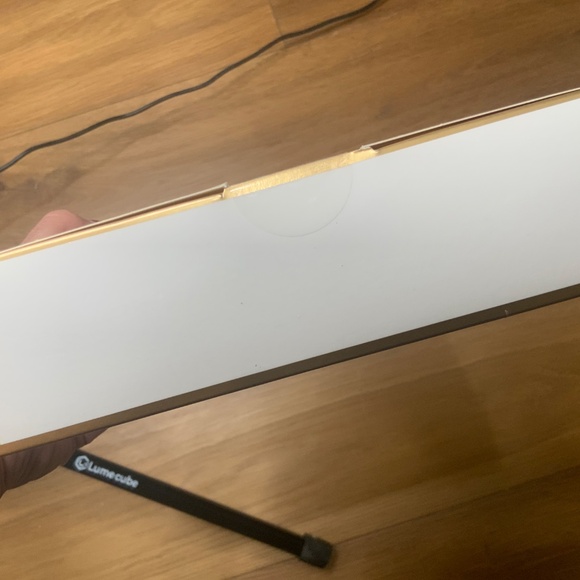 Goldessence Bath & Body Foot Therapy Set Sweet Pea (Socks, Scrub, Lotion & Brush - Picture 8 of 8